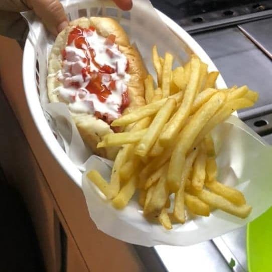 Hot dog con papas