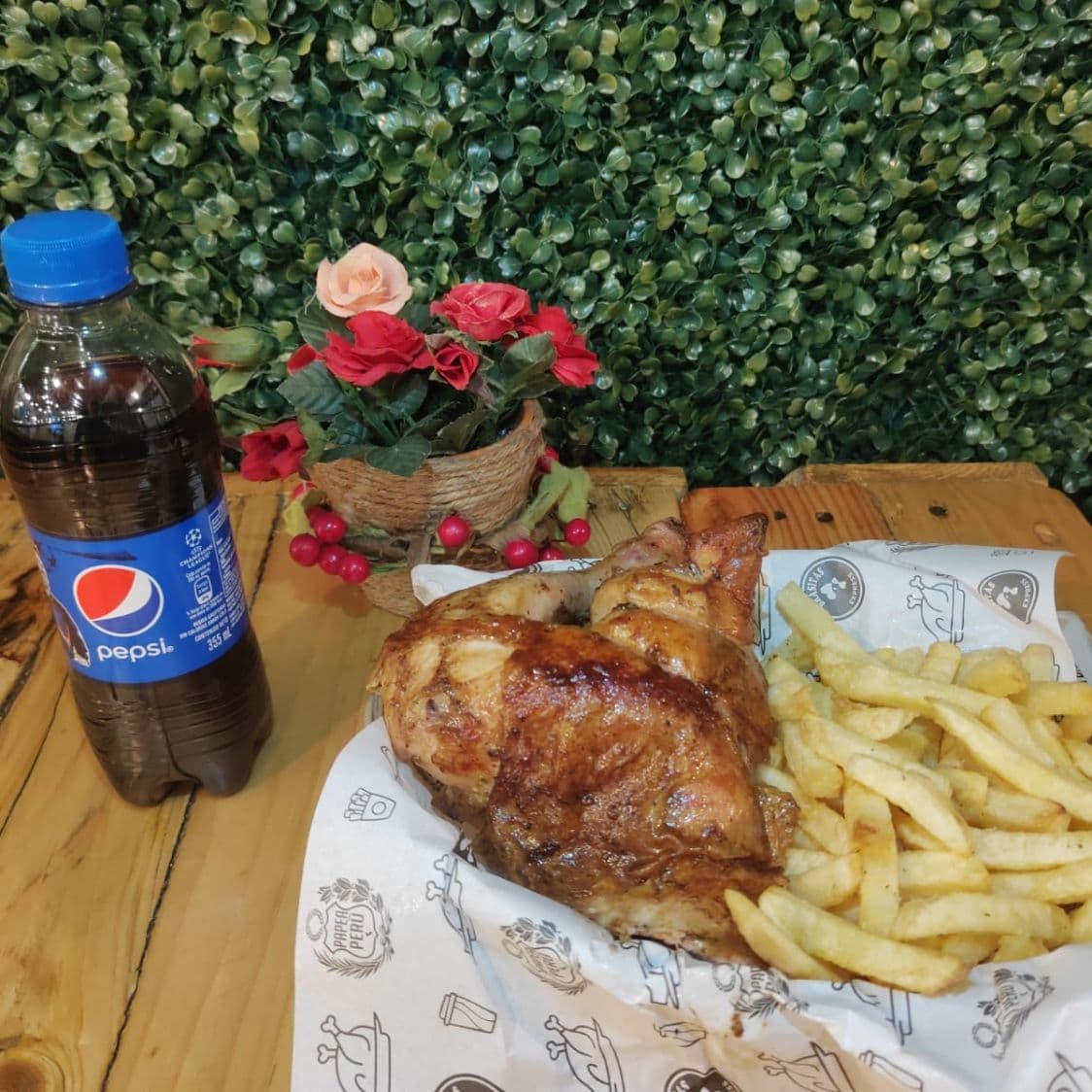 1/4 de Pollo más Pepsi Black 355 ml