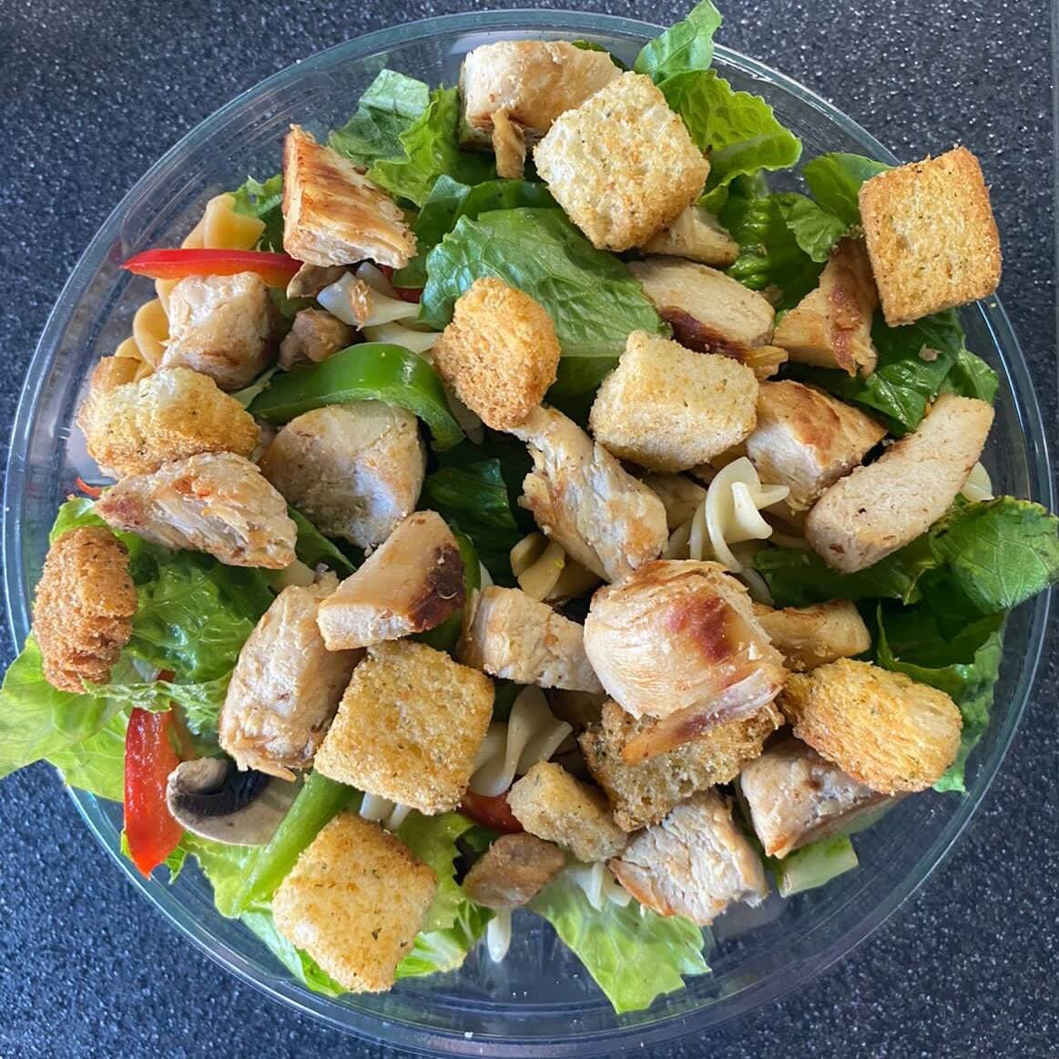 Ensalada CH de Pollo