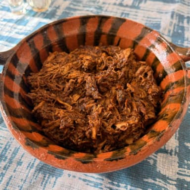Taco de Pollo en Mole Poblano