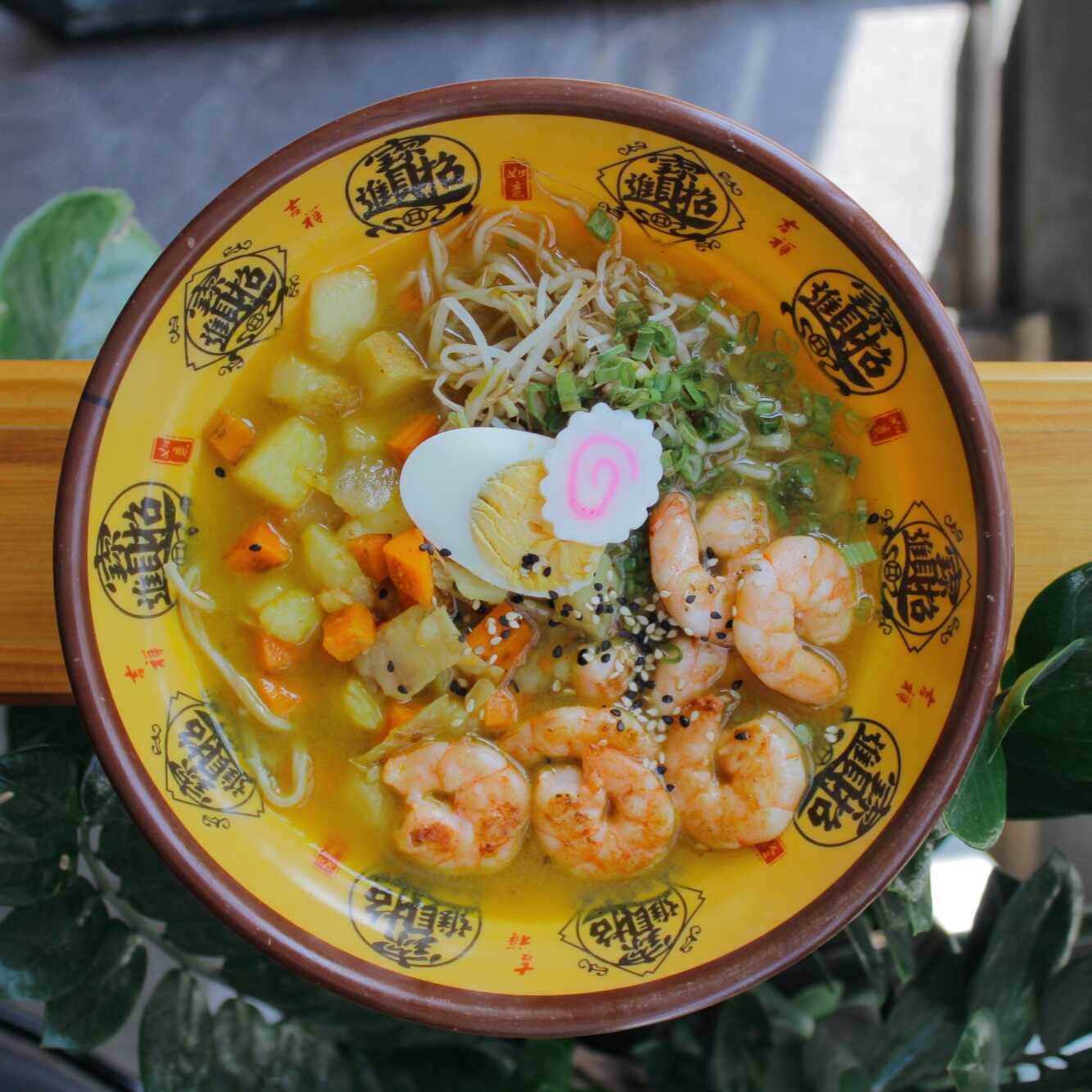 CURRY RAMEN DE NIKU