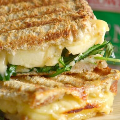 Sandwich cuatro quesos