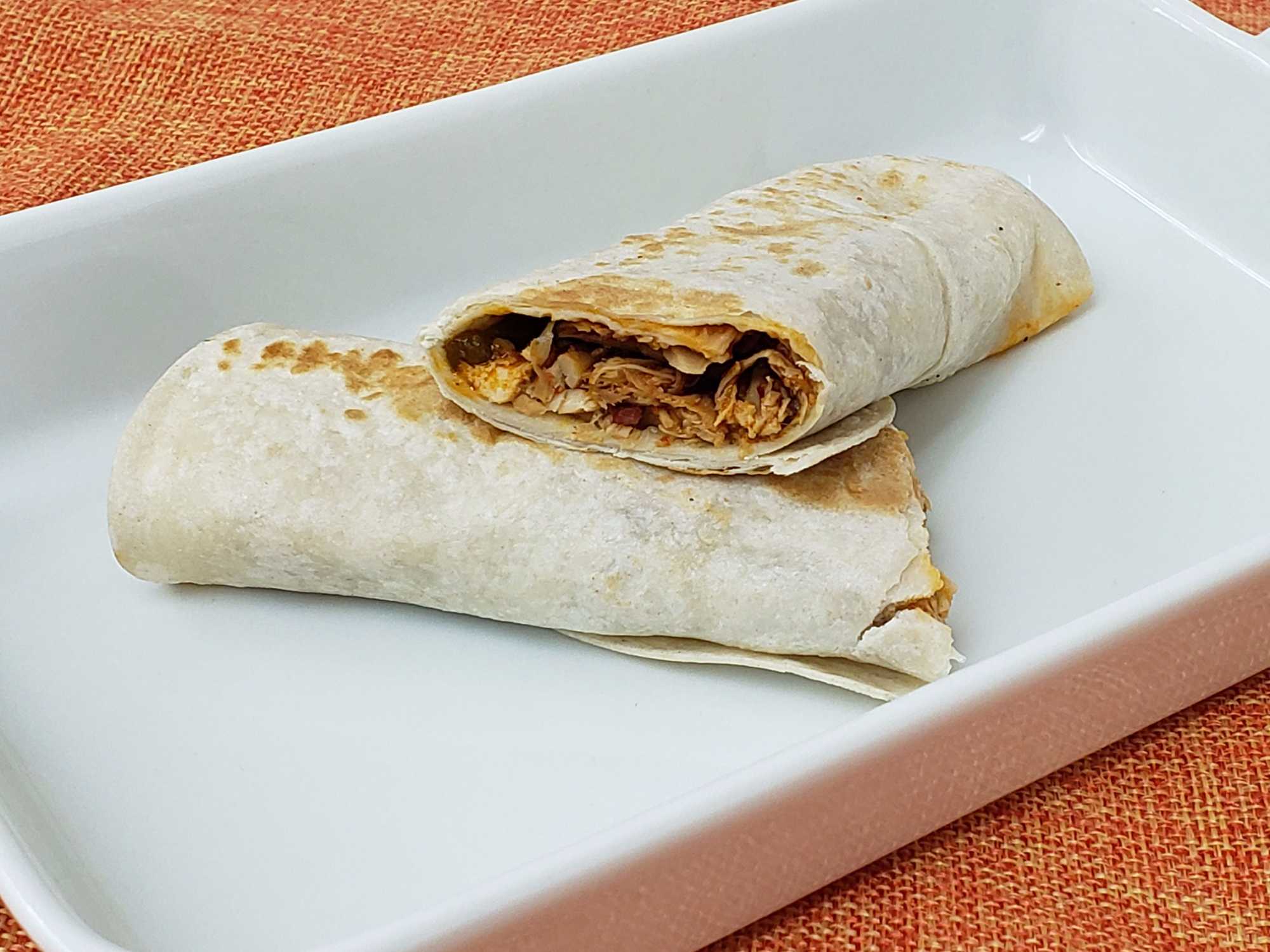 Burrito de Tinga de Pollo