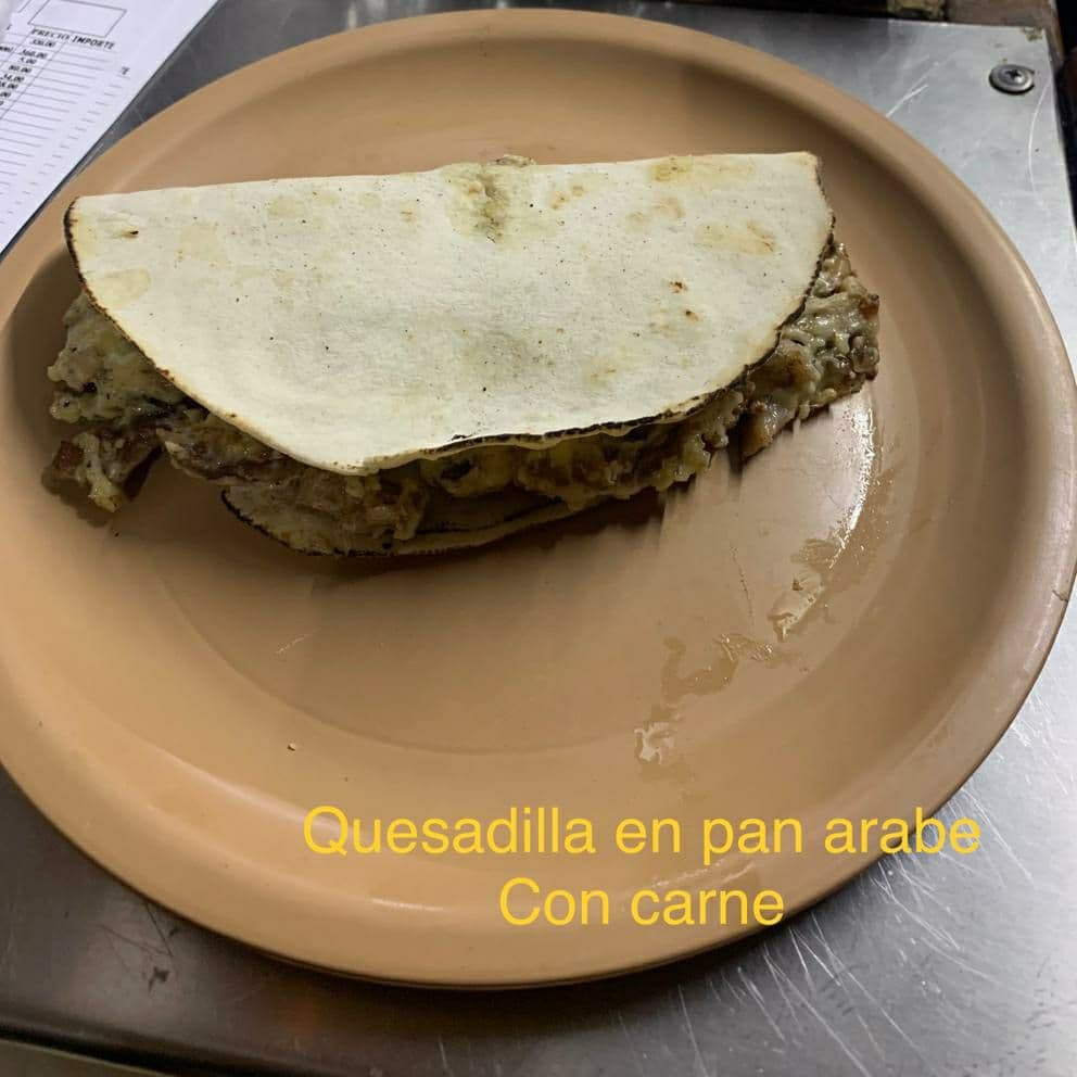 Quesadilla Sencilla en Pan Árabe