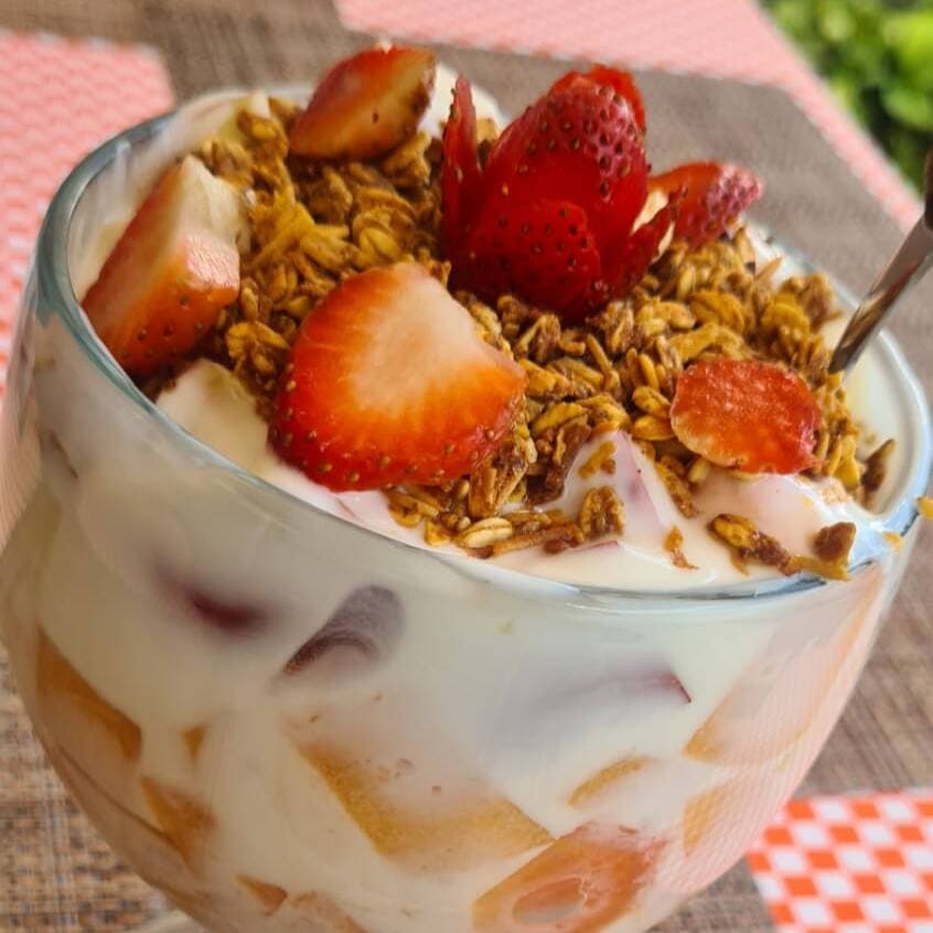 Yogurt Natural con Fruta