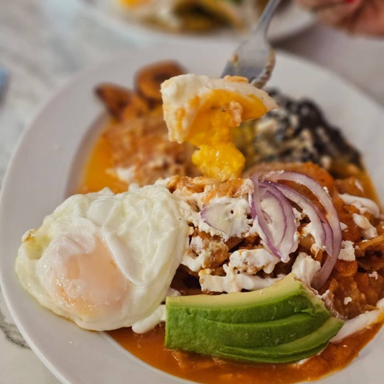 Chilaquiles Rojos