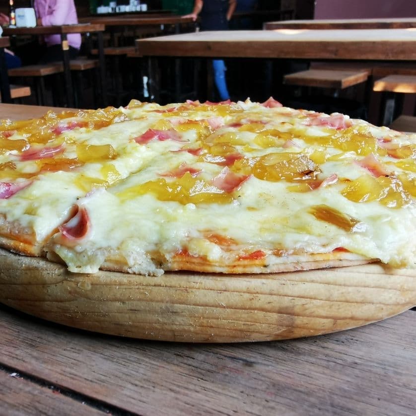 Pizza Hawaiana