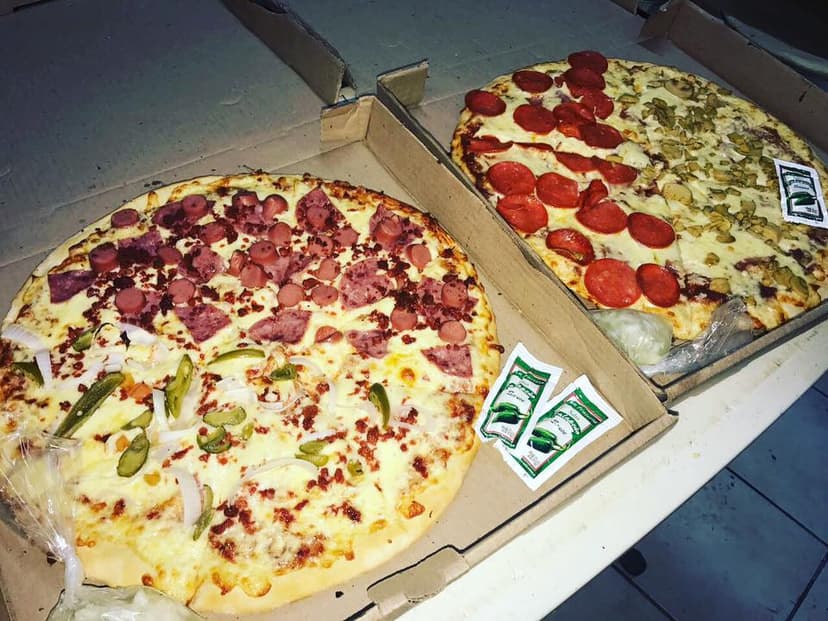 Boy's Pizza