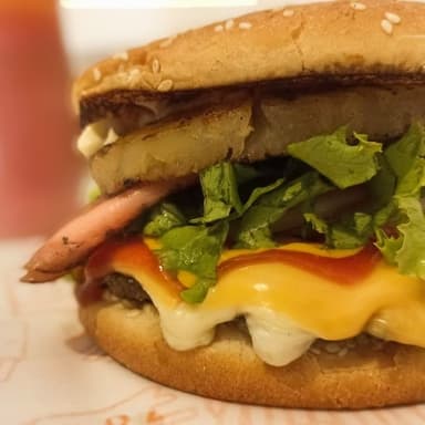 Hamburguesa Hawaiana