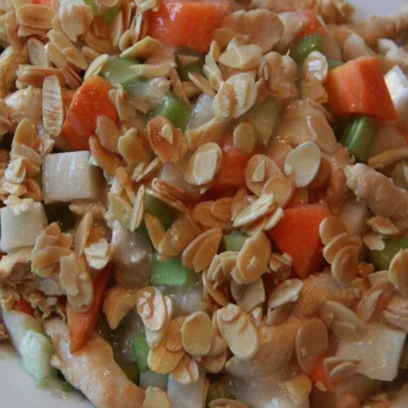 Pollo Almendrado