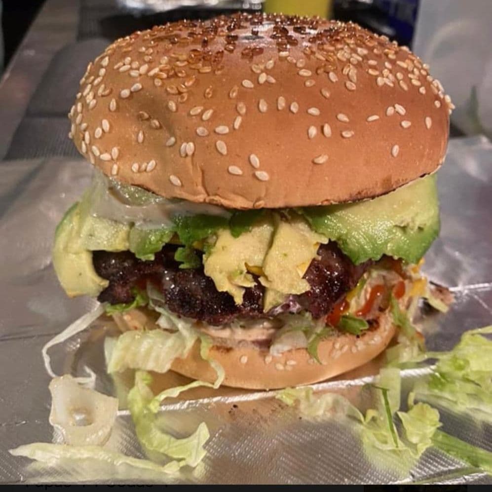 Combo Guacamole (Hamburguesa Guacamole+Papas)