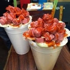 Clamato Clasico con Salchicha Botana