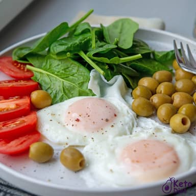 Huevos Fritos Con Espinacas