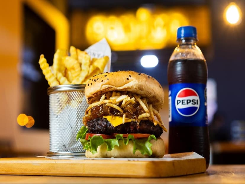 Panumo Hamburguesa al Carbon