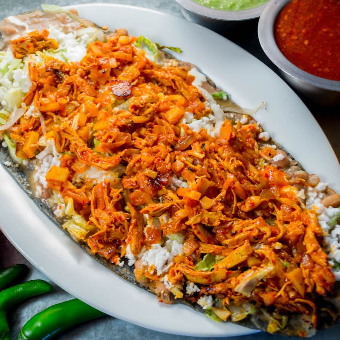 Huarache con Guisado de Carne