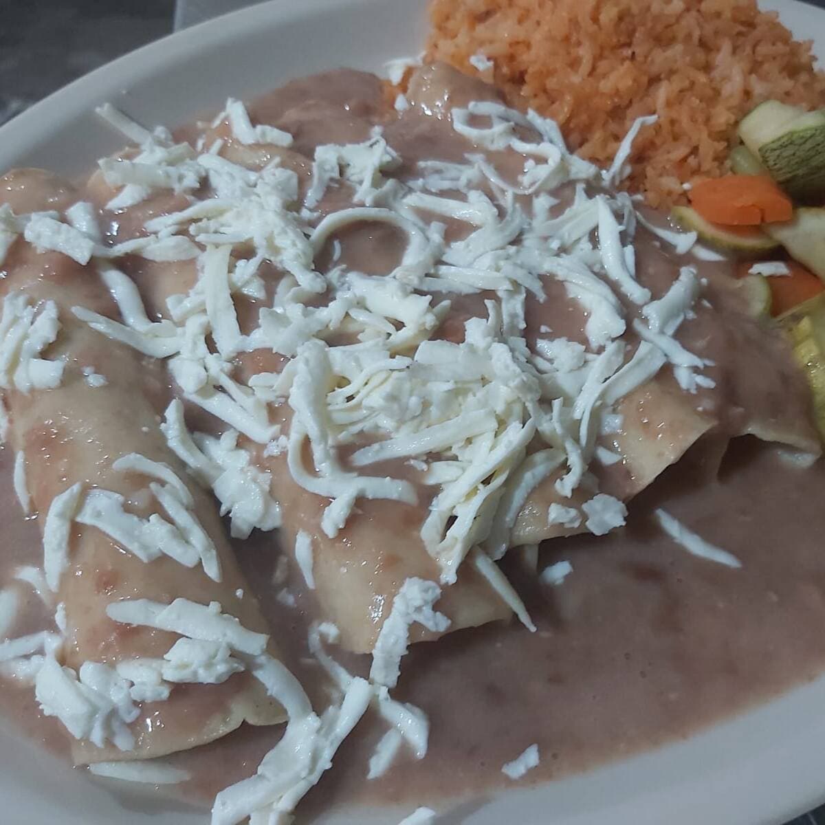 Enfrijoladas de Pollo