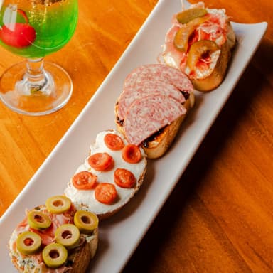 Tapas 4 Piezas