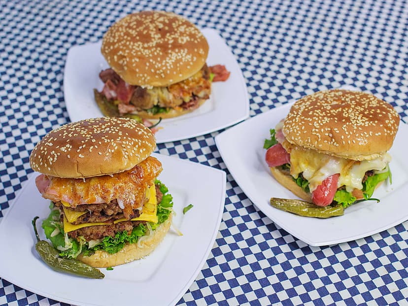 CJ Burgers
