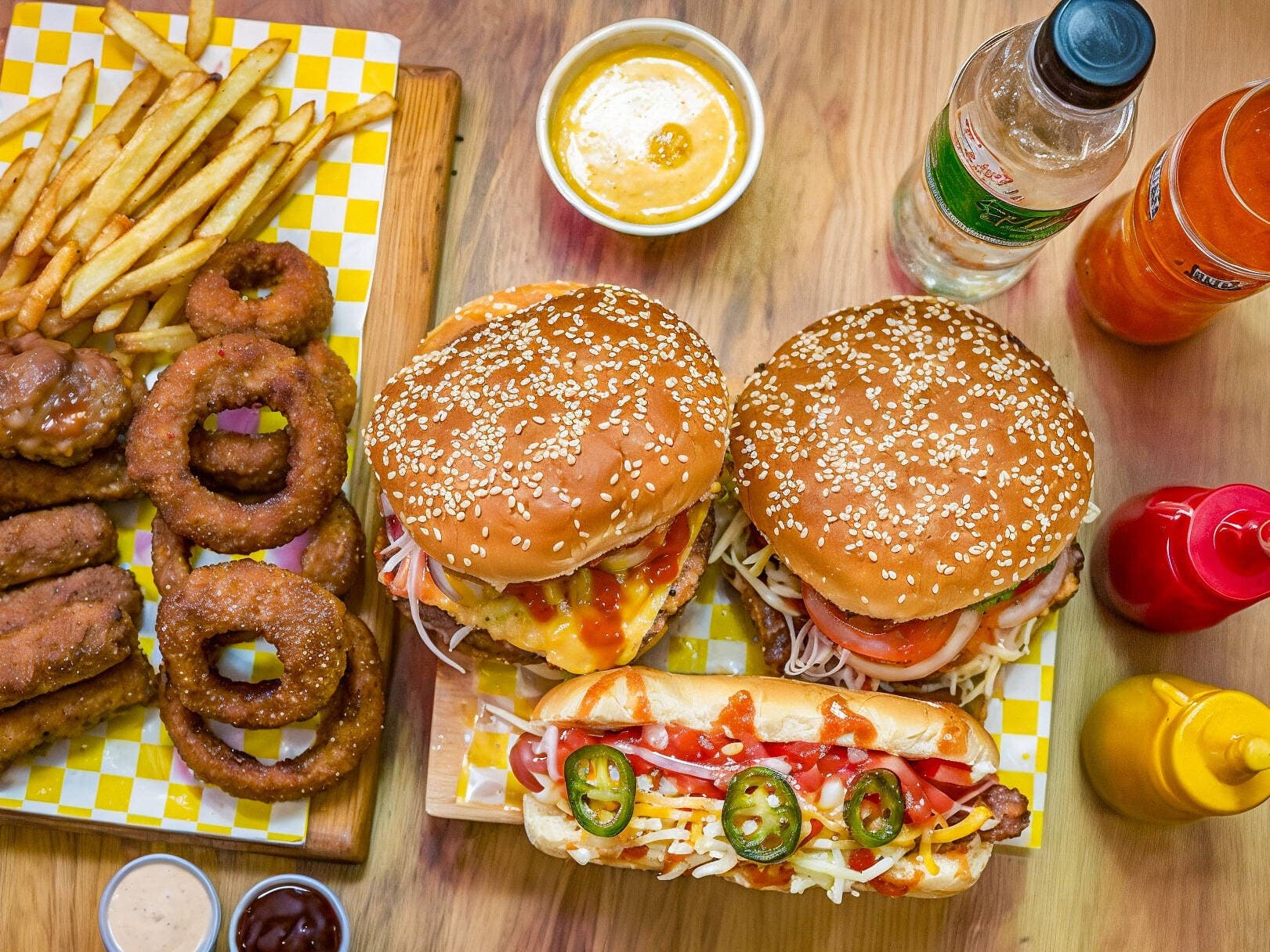 LA HAMBURGUESERIA EL POBLADO