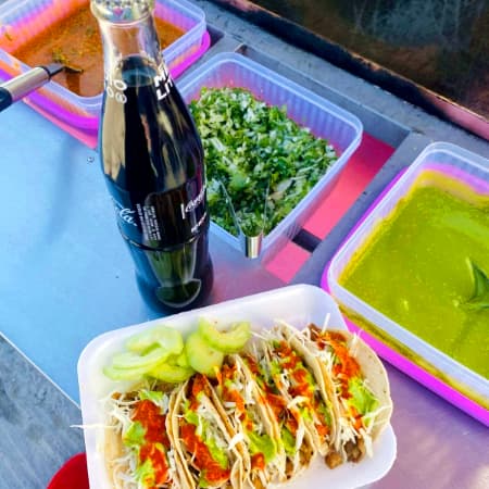 COMBO Tacos Pastor y Tacos Bistec + Bebidas