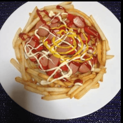 Salchipapas