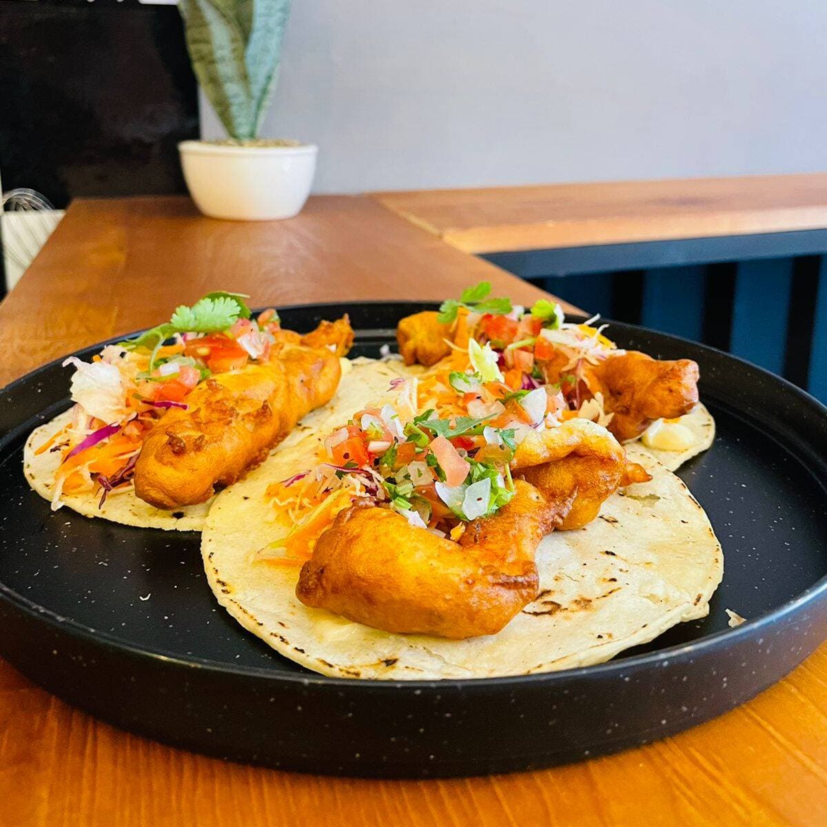 Taco de Pescado Capeado