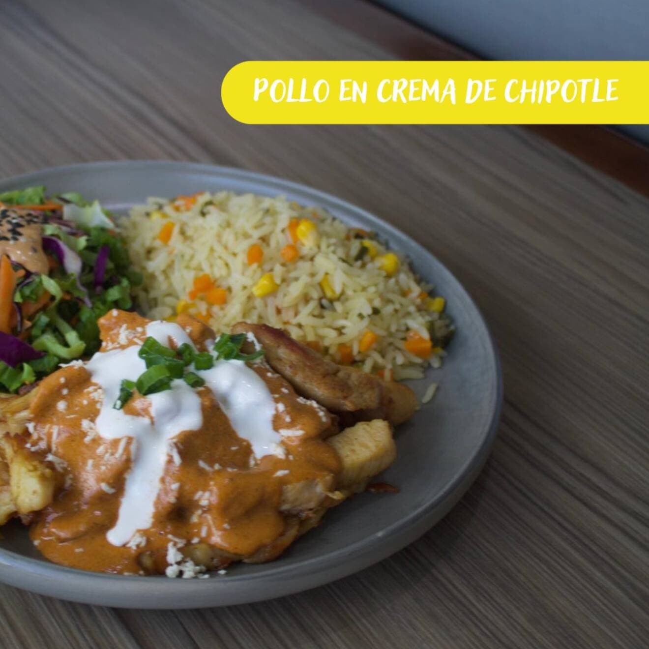 Pollo en Crema de Chipotle