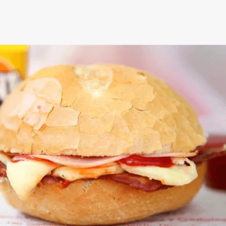 Sándwich de Filete con 2 Quesos y 3 Piñas