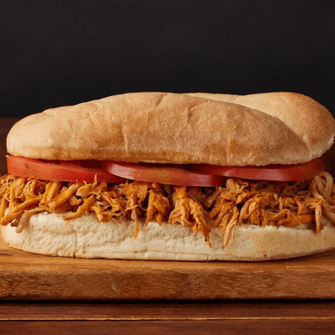 Torta de Tinga de Pollo