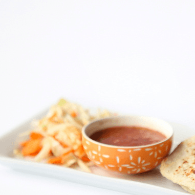 Curtido y Salsa