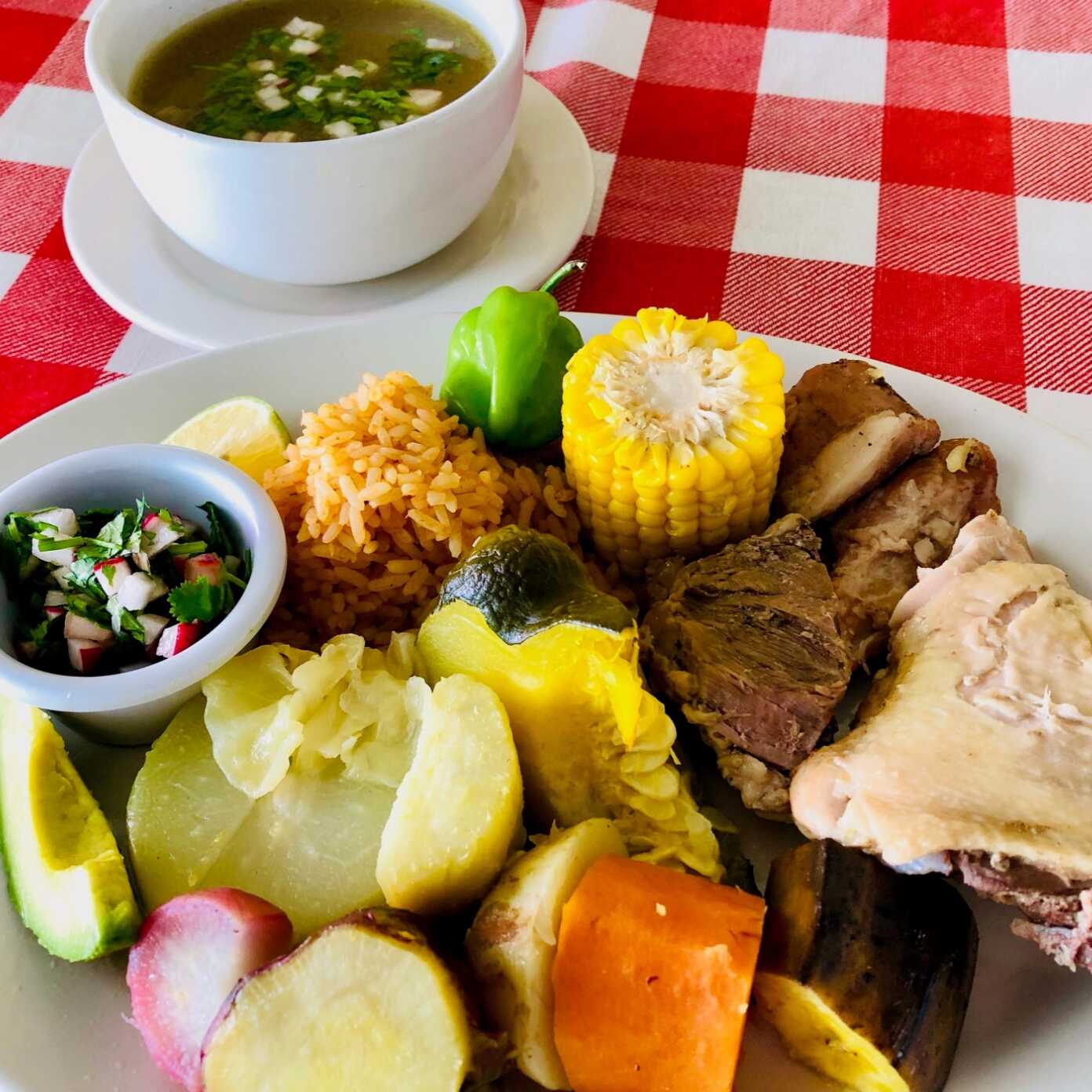 Puchero de 3 Carnes