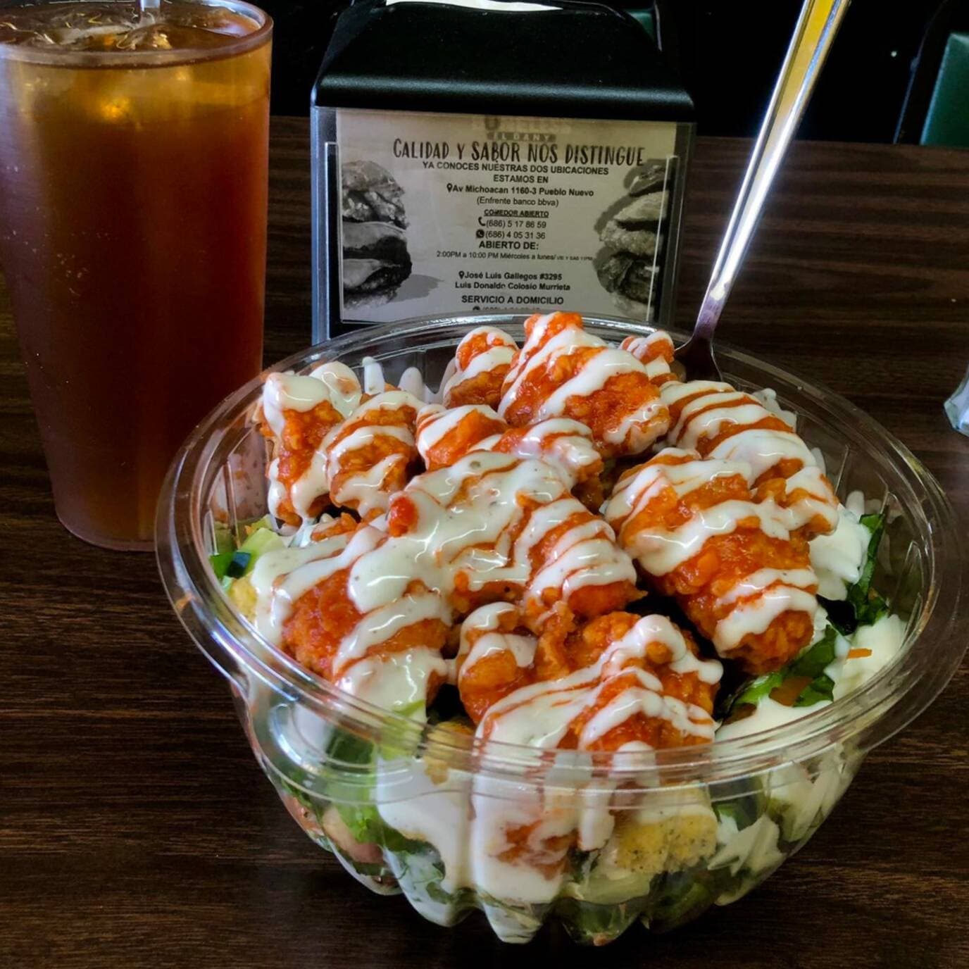 Ensalada Boneless
