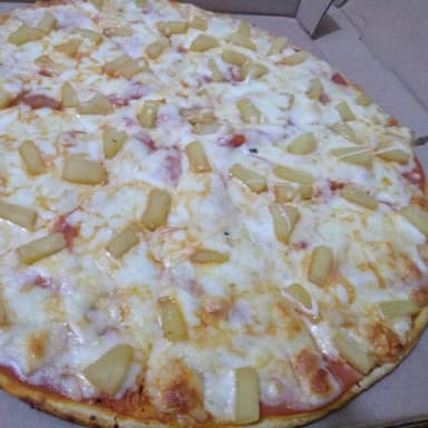 PIZZA HAWAIANA