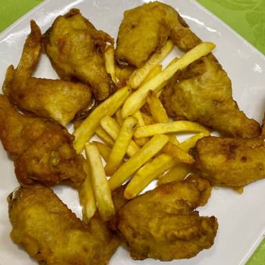 3-Alitas de Pollo Fritas 8 unida