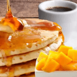 Hot Cakes, Fruta y Café
