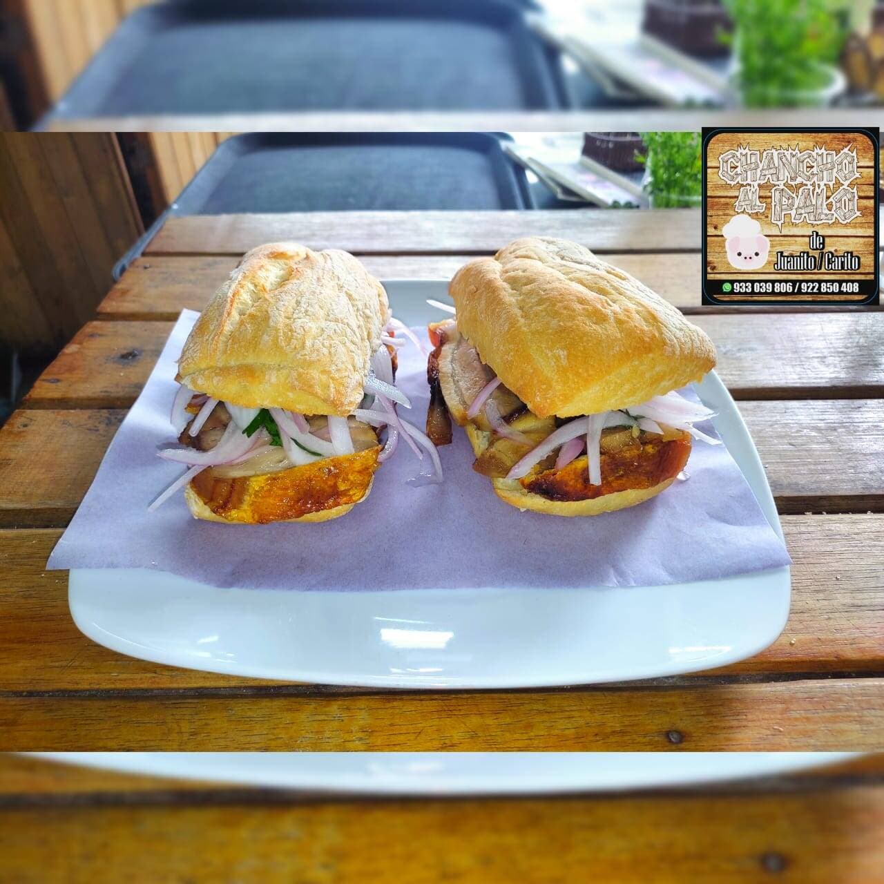 2 Sándwich de Chancho al palo