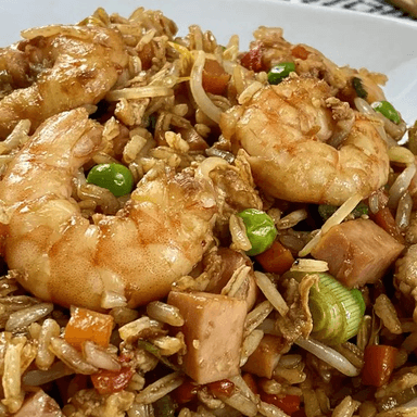 Arroz con Camarones y Pollo Entero
