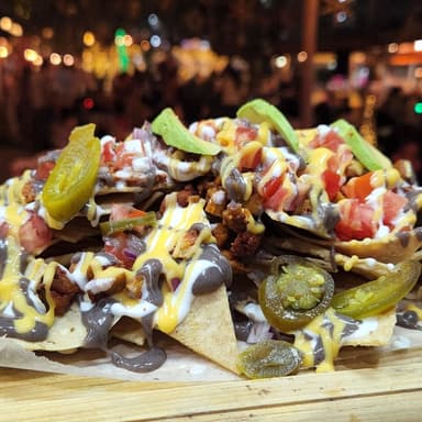 NACHOS DE PASTOR
