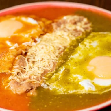 Huevos Divorciados