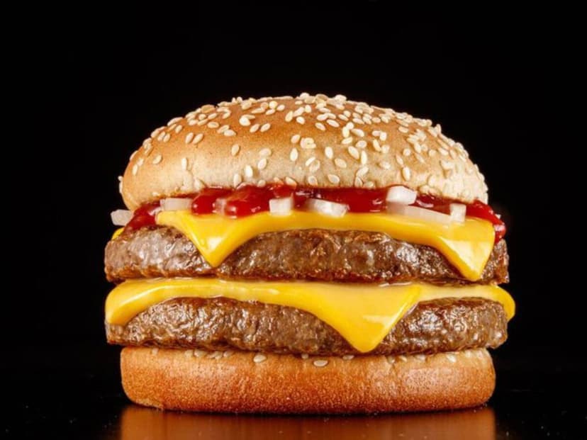 Club 95 Burger