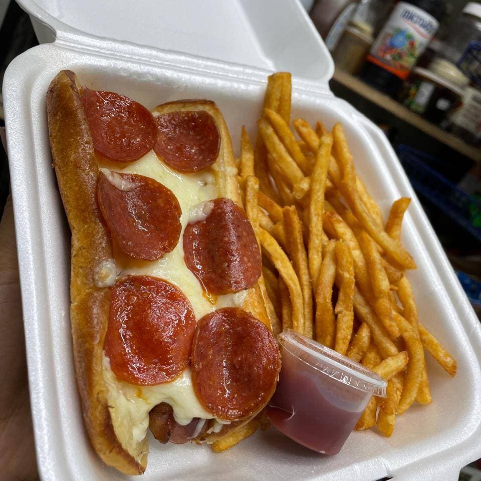 Doggo Pizza con Papas