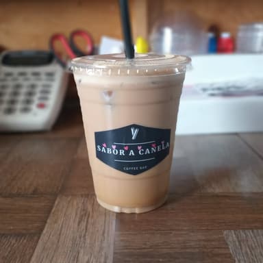 Dirty Chai en las Rocas