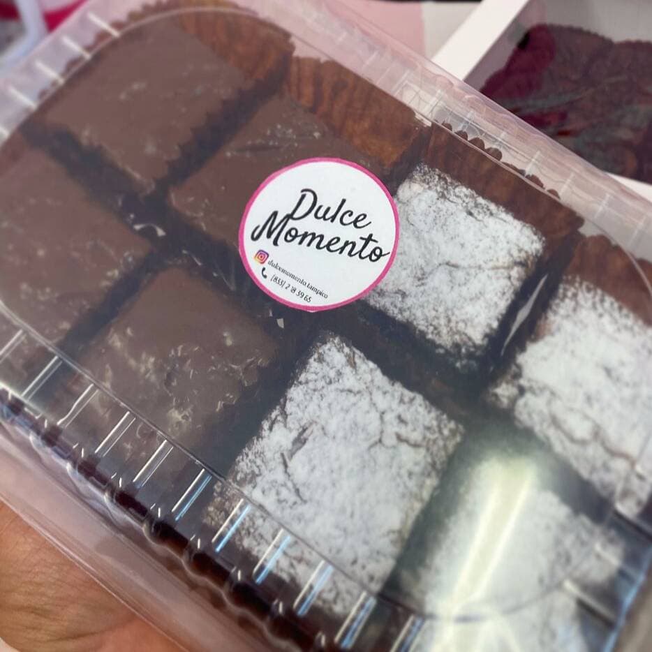 Charola Mediana de Brownies Mixtos