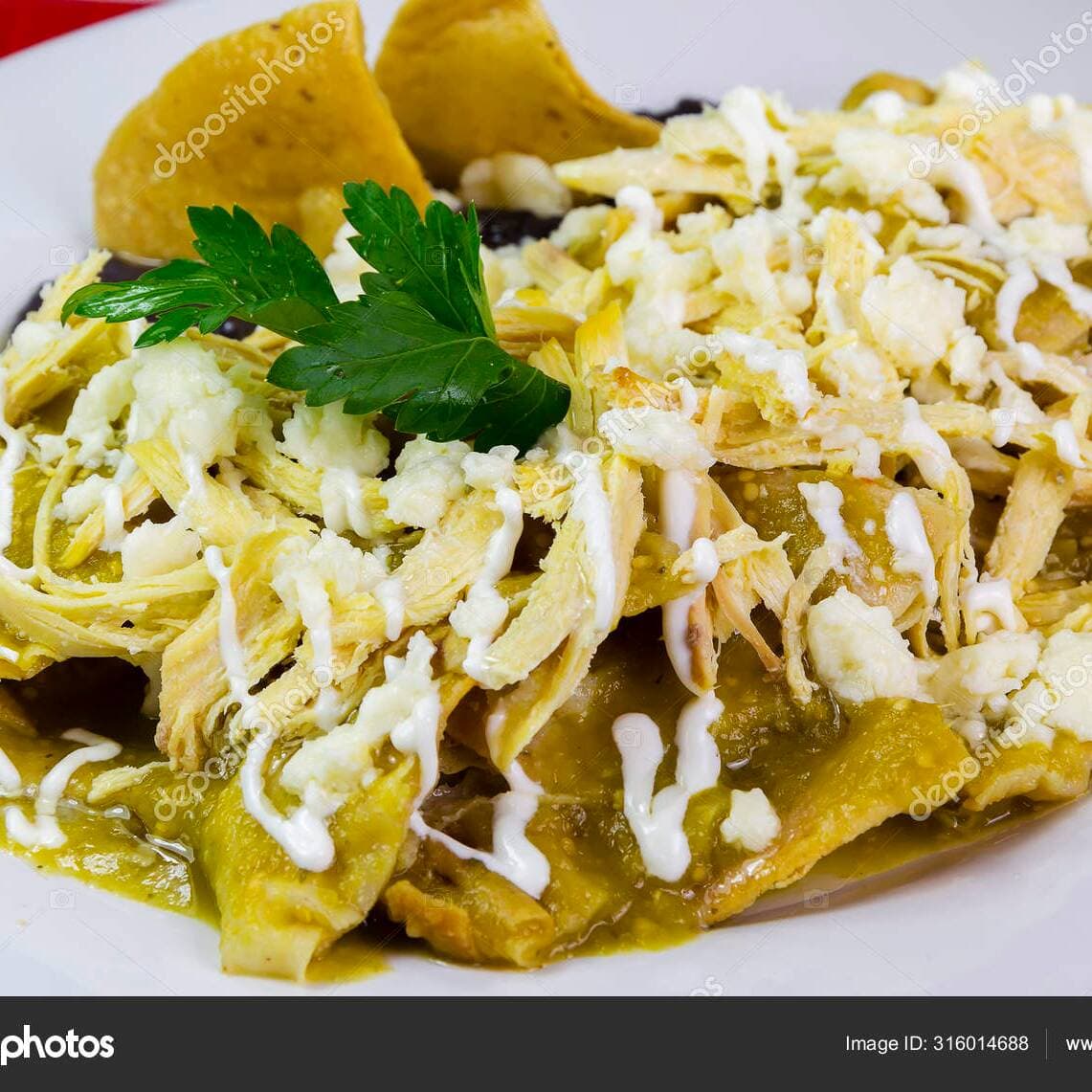 Chilaquiles con Pollo