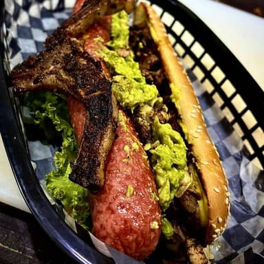 Chuleton Dog