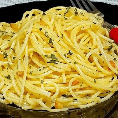 Pasta a la Mantequilla