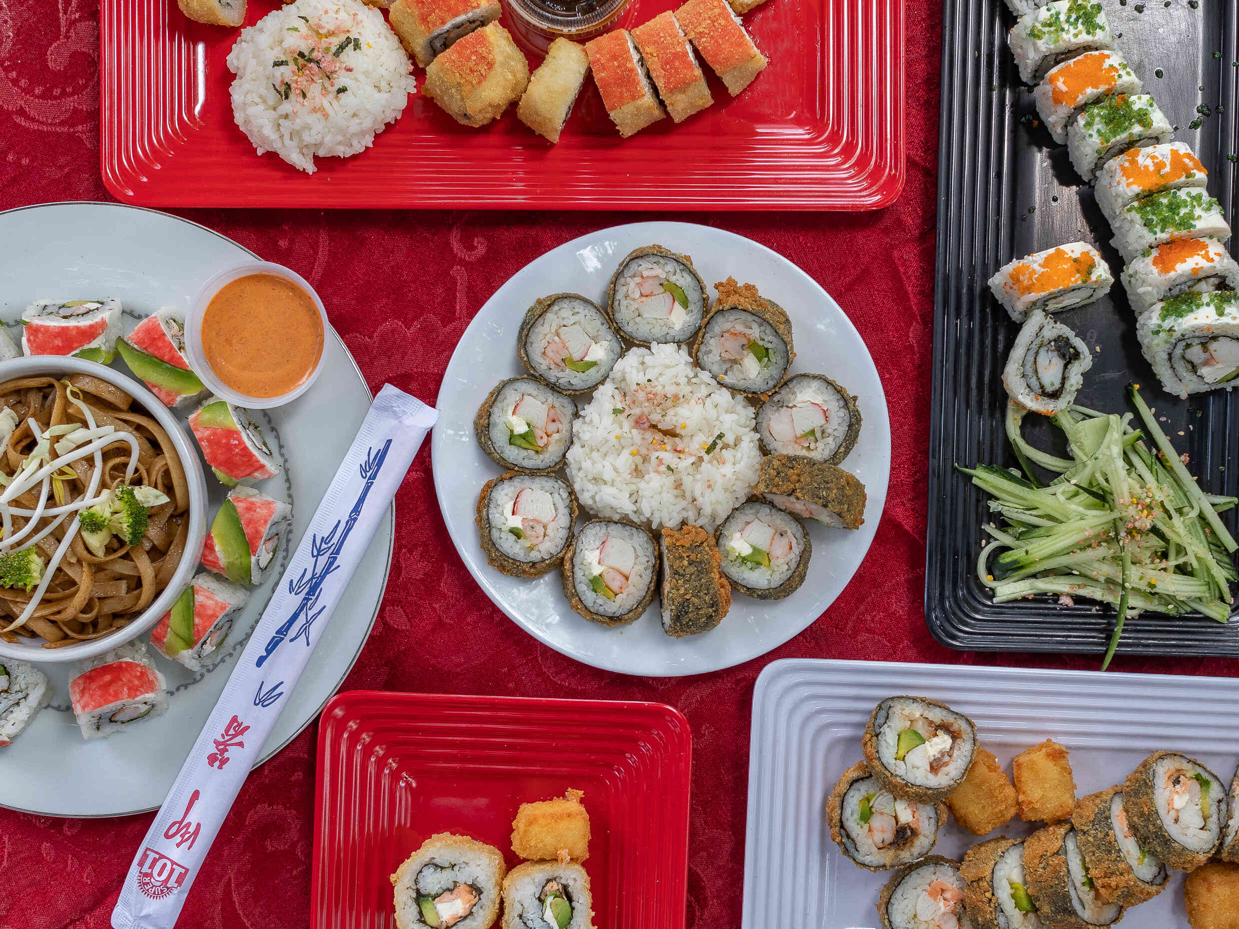 Akayaky Sushi & Spirit