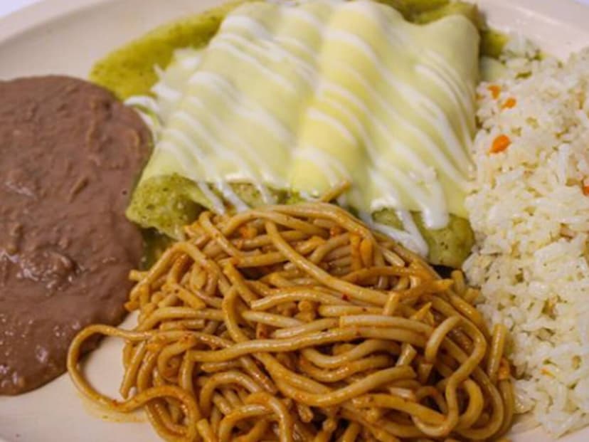 Las Cazuelas