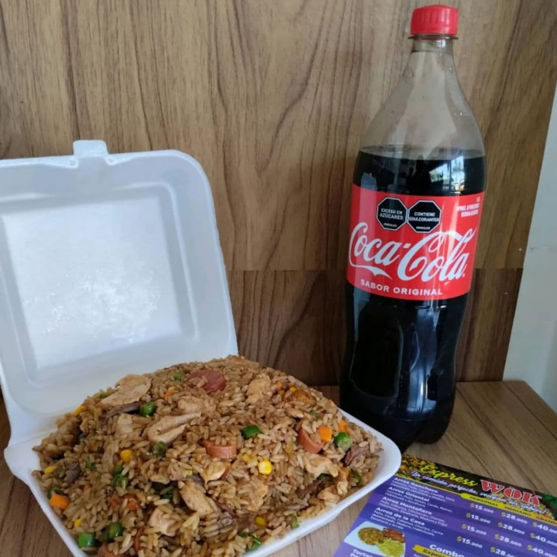 Arroz de la Casa Mediano+gaseosa1.5ml.