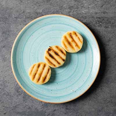AREPITAS CON QUESO